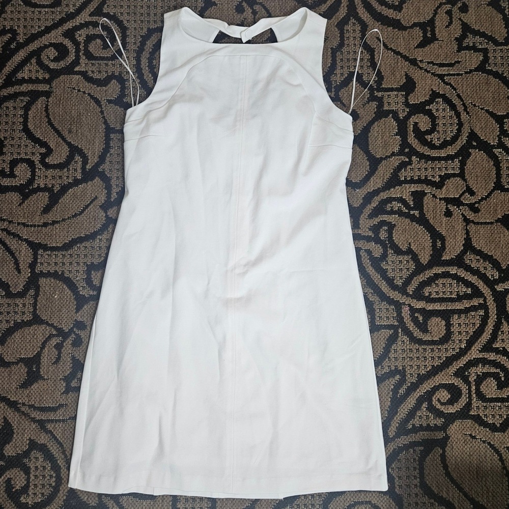 Halogen NWT Medium Whisper White Sleeveless Cutout Back Shift Mini Dress